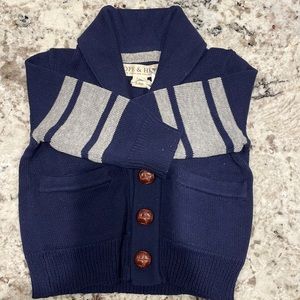A adorable,never worn, winter sweater for 3-6 month old.